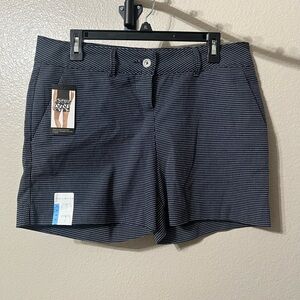 The Limited Navy Blue and White polka dot Women's Shorts NWT- SZ-10